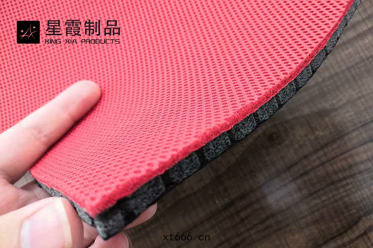 針(zhēn)織(zhī)布(bù)熱(rè)熔膠復合(hé)加(jiā)工(gōng)