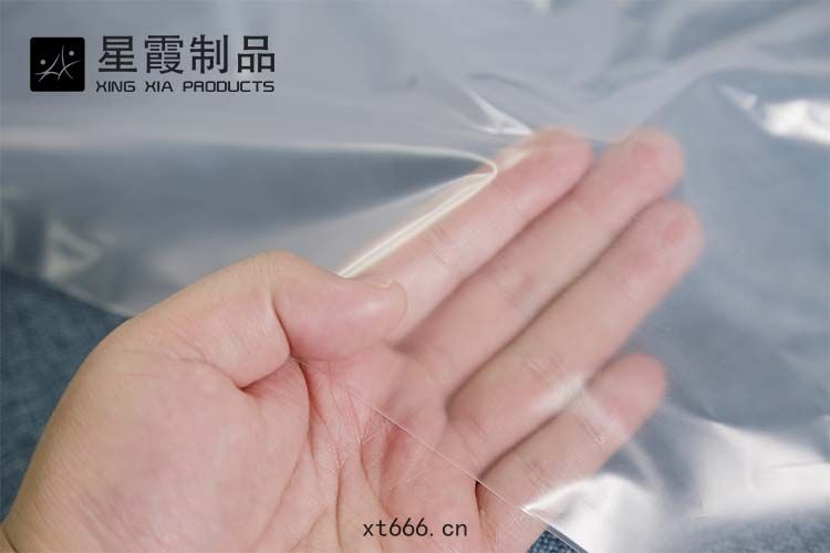 TPU不帶(dài)離型(xíng)紙(zhǐ)款熱熔膠(jiāo)膜