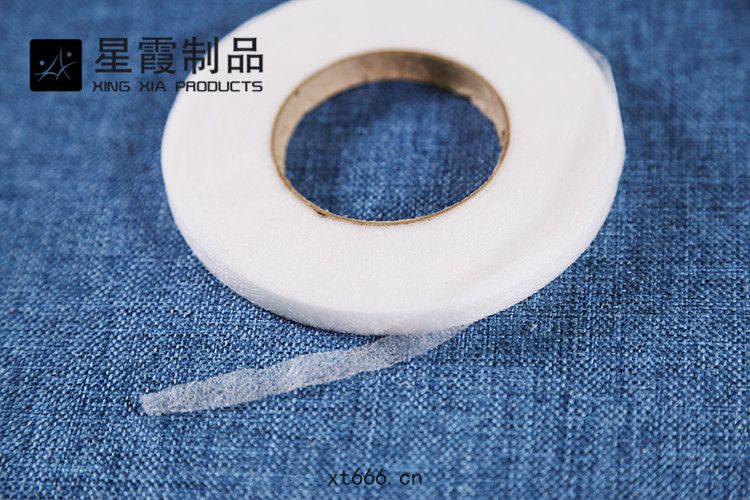 服(fú)裝(zhuāng)雙麵(miàn)膠(jiāo)襯(chèn)