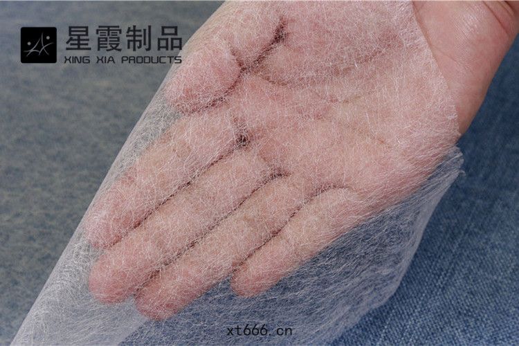 輕薄(báo)的(dí)熱熔膠(jiāo)網膜產品(pǐn)